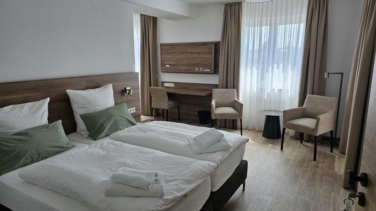Landhotel Imhof Neuhof  Екстер'єр фото