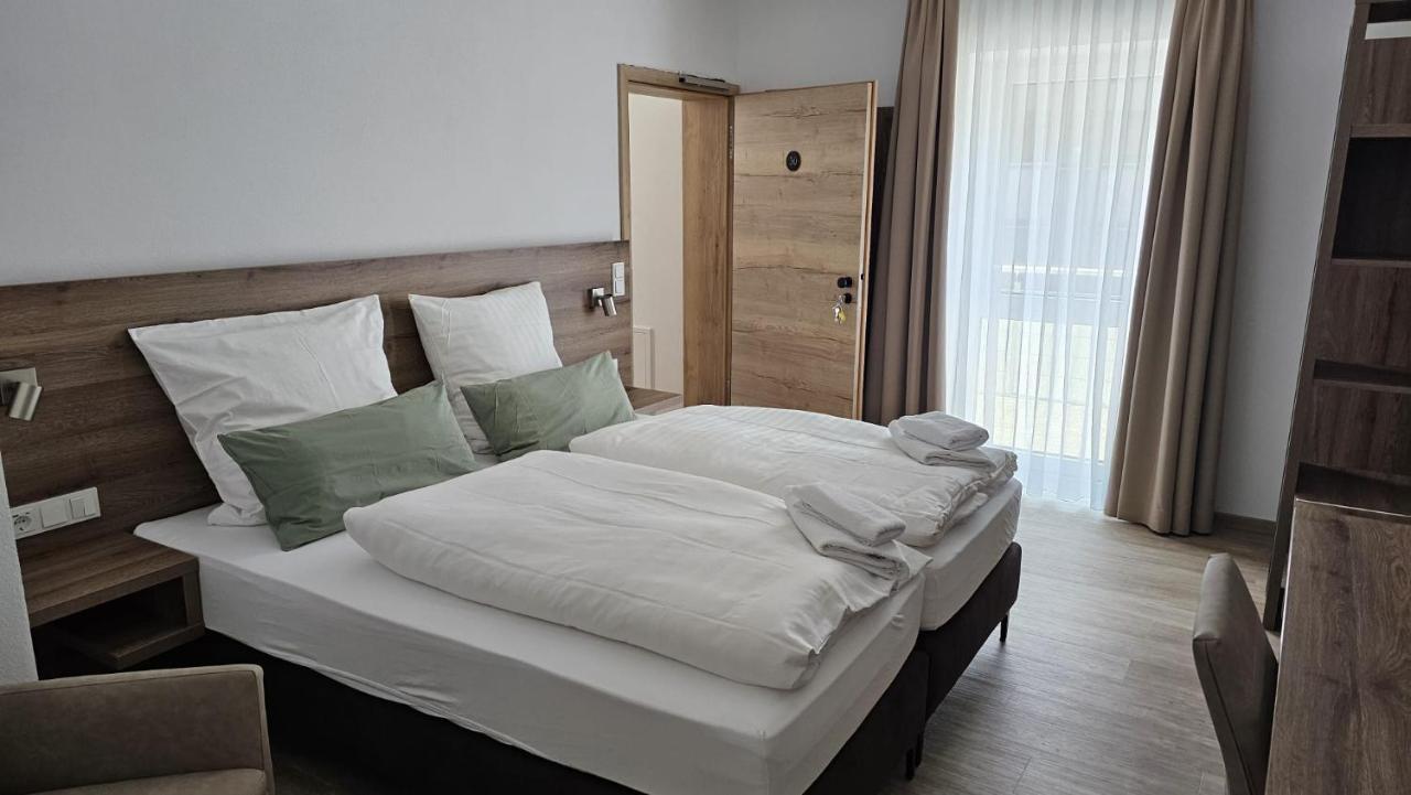 Landhotel Imhof Neuhof  Екстер'єр фото